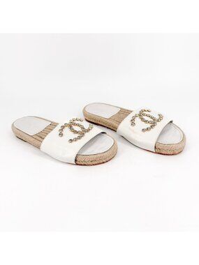 Chanel CC Crystal Espadrille Slide Sandals White Patent Leather Size 38 US 7-7.5